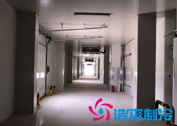 建造-18℃手抓餅冷庫(kù)（食品生產(chǎn)冷藏庫(kù)）安裝價(jià)格需要多少錢？