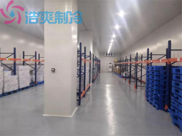中央廚房冷庫安裝造價(jià)需要花費(fèi)多少錢？_浩爽制冷